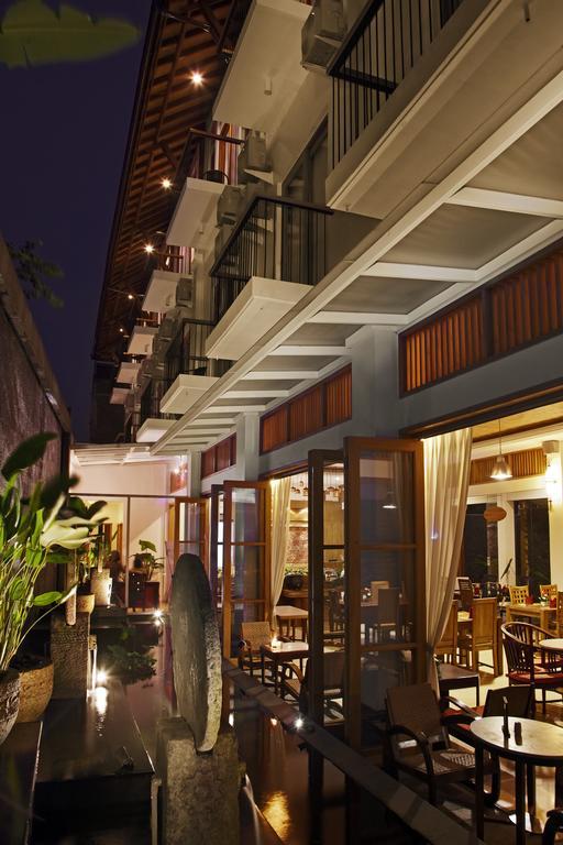 Villa Damar Boutique Hotel Бандунг Екстериор снимка