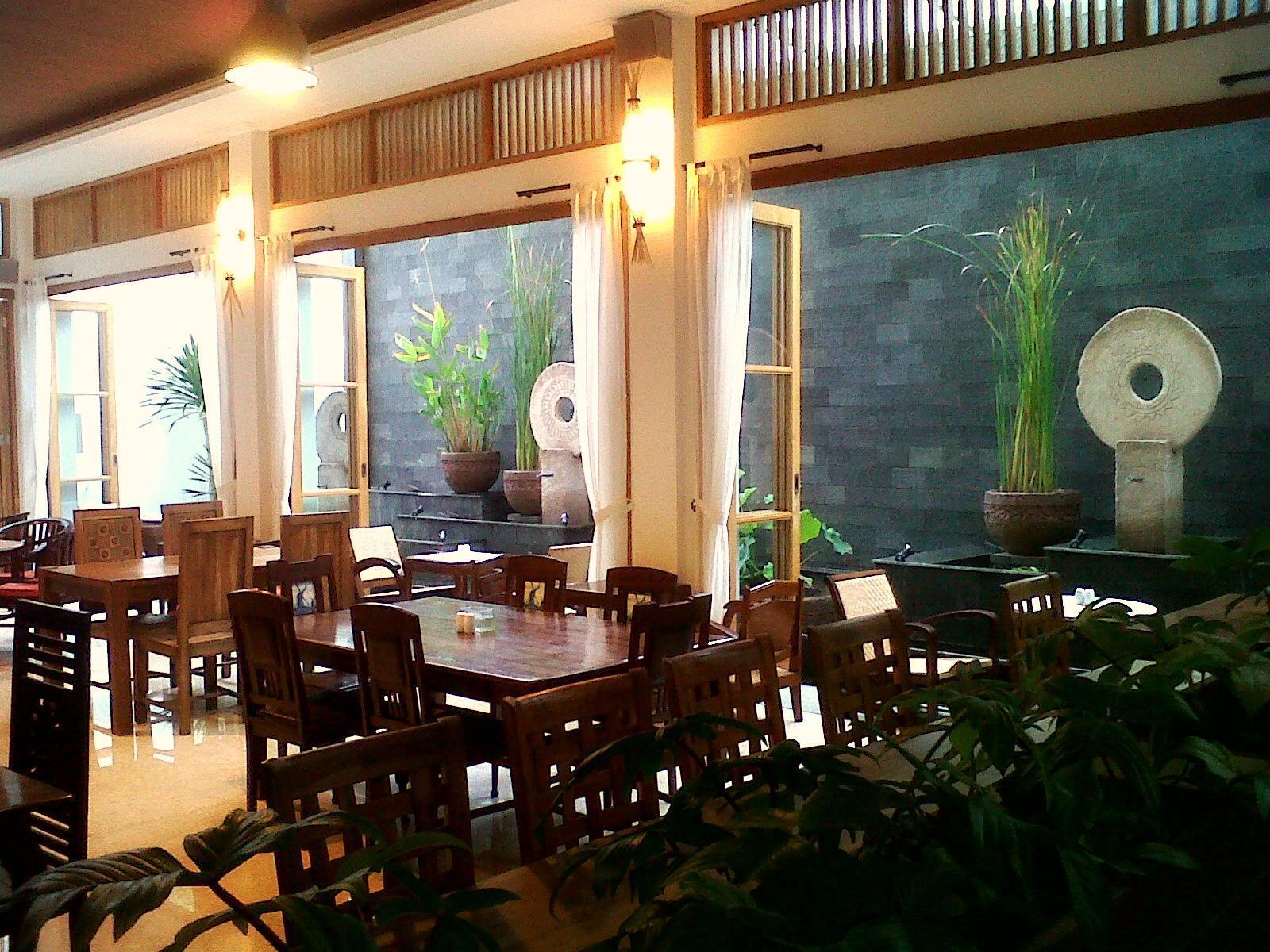 Villa Damar Boutique Hotel Бандунг Екстериор снимка