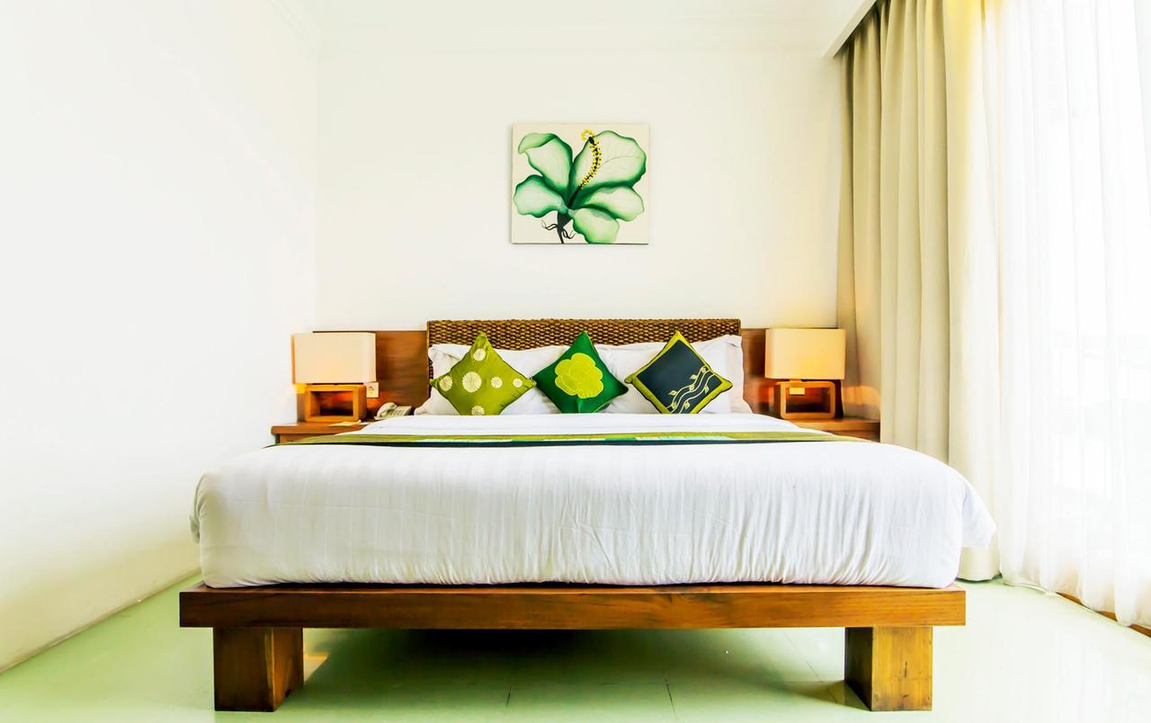 Villa Damar Boutique Hotel Бандунг Екстериор снимка